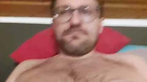 ben00189 online show from October 8, 2025, 6:38 pm