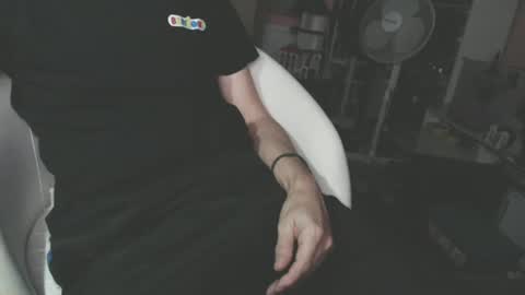 benijamin online show from December 9, 2024, 11:45 pm