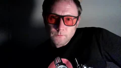 benizio online show from September 24, 2025, 1:53 am