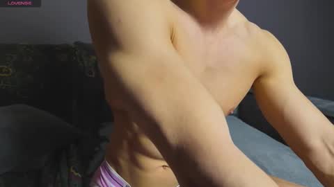 Snapshot of benjaminbond chatting on November 26, 2025, 4:08 pm benjaminkarl02 online show from November 26, 2025, 4:08 pm