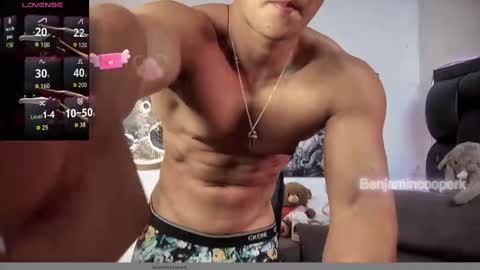 benjamincooperk online show from October 31, 2025, 7:53 am