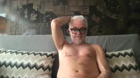 Snapshot of benlamat chatting on October 11, 2025, 2:26 pm Hot Ben online show from October 11, 2025, 2:26 pm