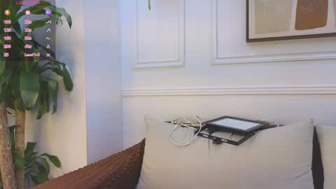 bennett_alejoo online show from April 18, 2026, 6:01 pm