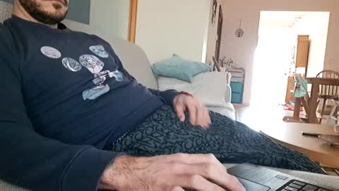 Snapshot of benoitgmx12 chatting on January 5, 2025, 2:19 pm benoitgmx12 online show from January 5, 2025, 2:19 pm