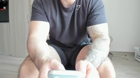 Snapshot of benthebodybuilder chatting on May 11, 2026, 10:40 pm Ben Braxton online show from May 11, 2026, 10:40 pm
