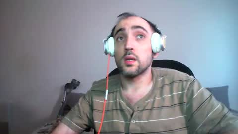 bentish online show from December 25, 2024, 2:02 pm