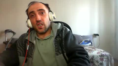 bentish online show from January 1, 2025, 1:16 pm