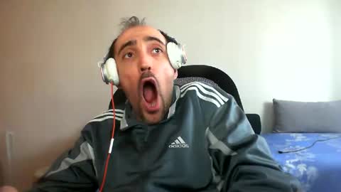 bentish online show from February 16, 2025, 12:54 pm