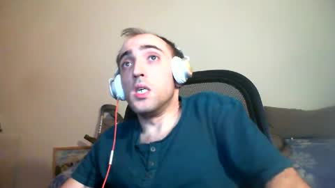 bentish online show from October 26, 2025, 3:51 pm