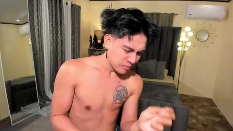 bentlyfuck online show from March 4, 2025, 4:20 pm