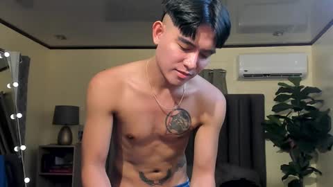 bentlyfuck online show from October 29, 2025, 3:58 pm