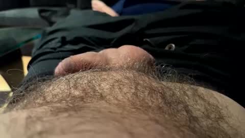 benz10001 online show from October 7, 2025, 2:09 am