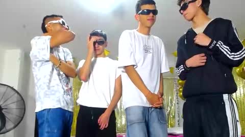 benz boys online show from February 16, 2025, 12:10 pm