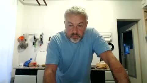 Martin online show from October 5, 2025, 5:39 am