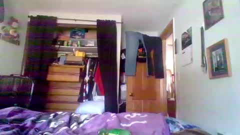 Snapshot of bergeeric1970 chatting on September 23, 2025, 6:55 pm bergeeric1970 online show from September 23, 2025, 6:55 pm