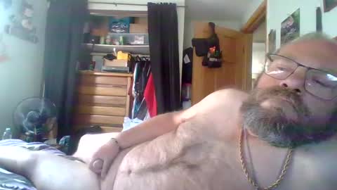 Snapshot of bergeeric1970 chatting on October 8, 2025, 7:00 pm bergeeric1970 online show from October 8, 2025, 7:00 pm