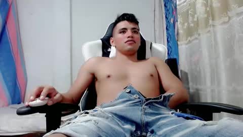 Bergon77 online show from March 7, 2025, 6:22 pm