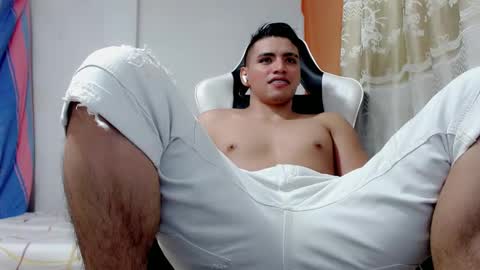 Bergon77 online show from March 10, 2025, 7:10 am