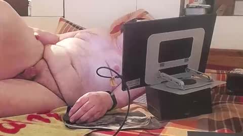 berlinerbaer1963 online show from September 10, 2025, 1:05 am