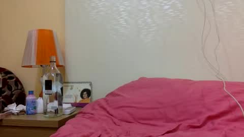 Snapshot of bermudatriangle12 chatting on January 18, 2025, 2:58 am tixxie online show from January 18, 2025, 2:58 am