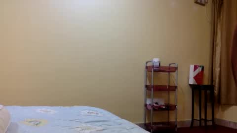 Snapshot of bermudatriangle12 chatting on October 14, 2025, 4:30 pm tixxie online show from October 14, 2025, 4:30 pm