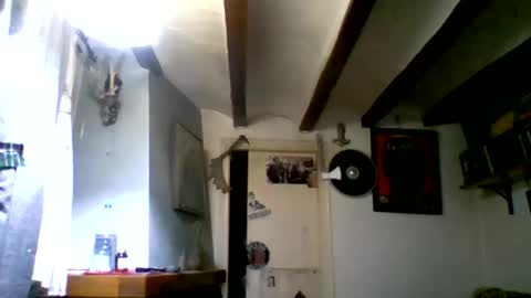 Snapshot of bernichaos77 chatting on November 3, 2025, 2:02 am bernichaos77 online show from November 3, 2025, 2:02 am