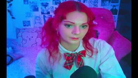 Snapshot of berriekitten chatting on November 1, 2025, 11:07 pm BerrieKitten online show from November 1, 2025, 11:07 pm