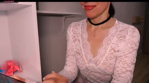 Snapshot of berry2024 chatting on January 16, 2026, 8:18 am berry2024 online show from January 16, 2026, 8:18 am