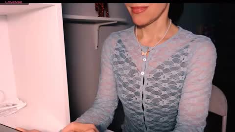 Snapshot of berry2024 chatting on February 9, 2026, 7:45 am berry2024 online show from February 9, 2026, 7:45 am