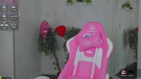 Berta  online show from April 5, 2026, 12:19 am