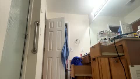 berty6917 online show from November 22, 2025, 1:04 am