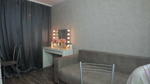 Snapshot of best__angelica chatting on December 25, 2024, 3:38 pm best__angelica online show from December 25, 2024, 3:38 pm