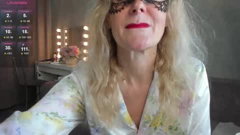Snapshot of best__angelica chatting on September 9, 2025, 4:28 pm best__angelica online show from September 9, 2025, 4:28 pm