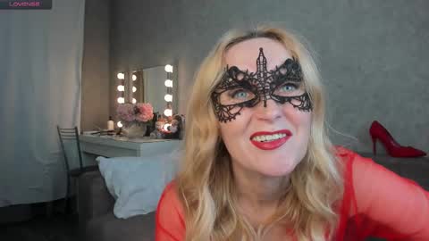 Snapshot of best__angelica chatting on October 8, 2025, 1:09 pm best__angelica online show from October 8, 2025, 1:09 pm