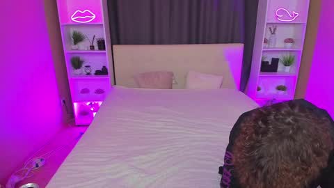 Danny and Kira online show from February 13, 2025, 2:31 pm