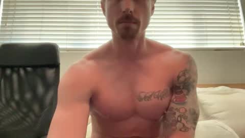 Snapshot of bestcoast35 chatting on March 3, 2026, 8:48 pm Bestcoast3579 online show from March 3, 2026, 8:48 pm