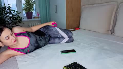 Hellen and Natali online show from December 22, 2025, 3:03 am