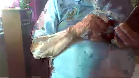 Snapshot of bestmann979994 chatting on December 19, 2025, 12:12 pm bestmann979994 online show from December 19, 2025, 12:12 pm