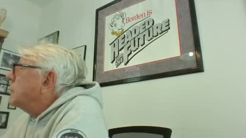 bestshot1951 online show from January 3, 2025, 4:16 pm