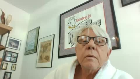 bestshot1951 online show from January 9, 2025, 6:57 pm