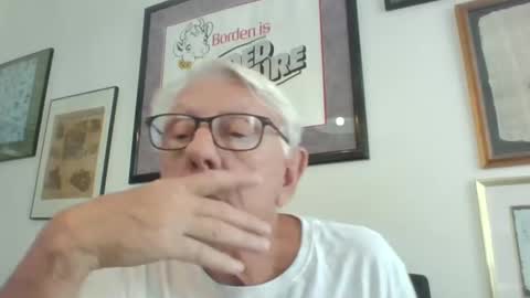 bestshot1951 online show from September 11, 2025, 4:51 pm