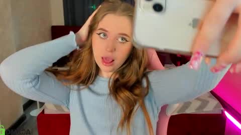 Snapshot of betany_foks chatting on May 3, 2026, 12:05 am Betany online show from May 3, 2026, 12:05 am