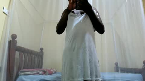 Snapshot of betina22 chatting on February 9, 2026, 6:17 am Betina online show from February 9, 2026, 6:17 am