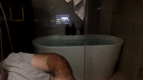 Virtual Gentleman online show from October 6, 2025, 4:10 am