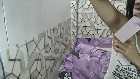 Snapshot of betty1105 chatting on February 16, 2025, 11:16 pm betty1105 online show from February 16, 2025, 11:16 pm