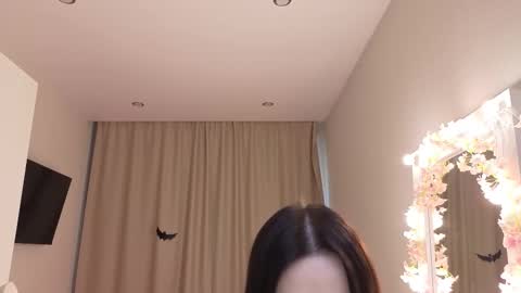 Betty online show from November 2, 2025, 12:40 pm