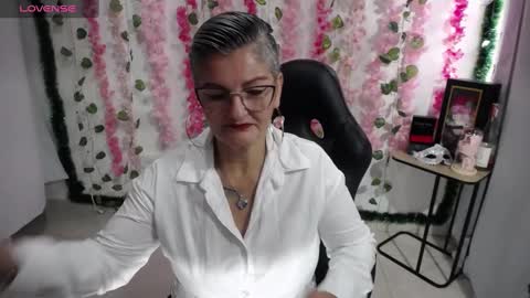 bibiana online show from March 3, 2025, 12:58 pm