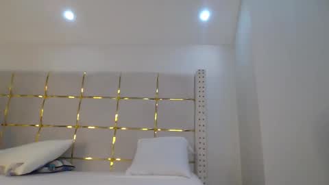 beverly online show from November 24, 2025, 7:02 pm