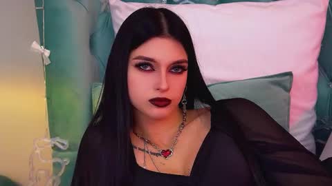 Beverly online show from December 19, 2025, 7:26 am