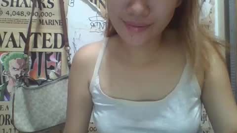 Snapshot of bheatrixx chatting on March 18, 2026, 11:02 am bheatrixx online show from March 18, 2026, 11:02 am